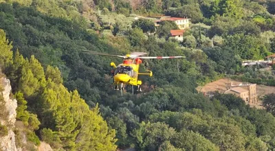 Incidente in Costiera Amalfitana, 24enne cade in mountain bike a Scala: soccorso in elicottero e trasportato al Ruggi