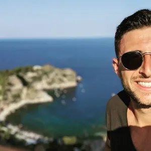Dramma in Bosnia, il cordoglio di Crosetto per il salernitano Simone Ruggia: «Ci uniamo al dolore dei familiari»