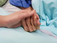 Diritti dei malati e cure palliative: a Pontecagnano Faiano l'incontro "Fino all'ultimo giorno, con dignità" con Filomena Gallo