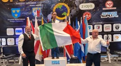 Antonella Albano è campionessa del mondo di panca piana: trionfo per l'atleta di Mercato San Severino