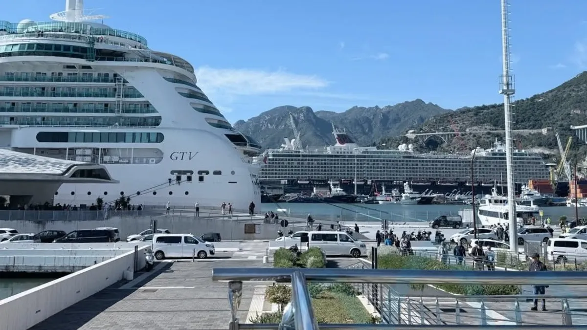 Doppio approdo al porto di Salerno: quasi 5mila crocieristi in città a bordo della Mein Schiff 4 e della Brilliance of the Seas