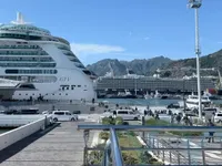 Doppio approdo al porto di Salerno: quasi 5mila crocieristi in città a bordo della Mein Schiff 4 e della Brilliance of the Seas