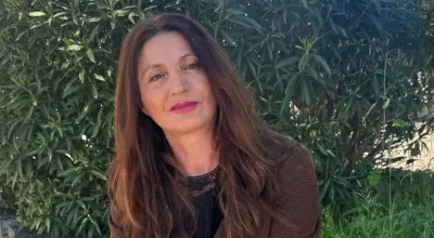 Truffata dal finto poliziotto e 13 anni per ottenere il divorzio: da Teggiano l'appello di Agnese Di Sarli a Meloni e Nordio per la riforma del Codice Civile