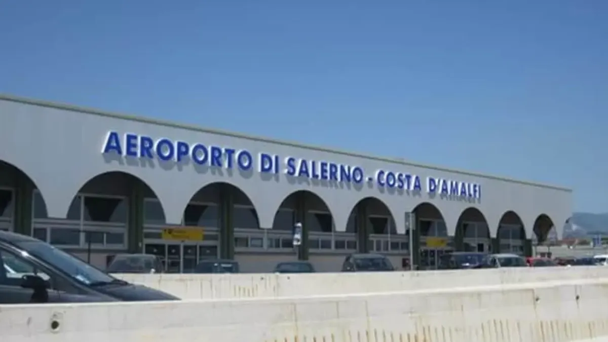 Aeroporto di Salerno pronto alla prova del fuoco: un mese di super lavoro con 15 rotte e trasporti potenziati
