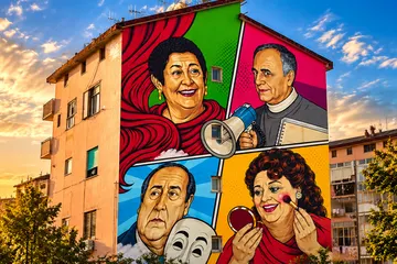 Salerno rende omaggio ai giganti del teatro: a Mariconda il nuovo murale con Regina Senatore, Sandro Nisivoccia, Franco Angrisano e Annabella Schiavone