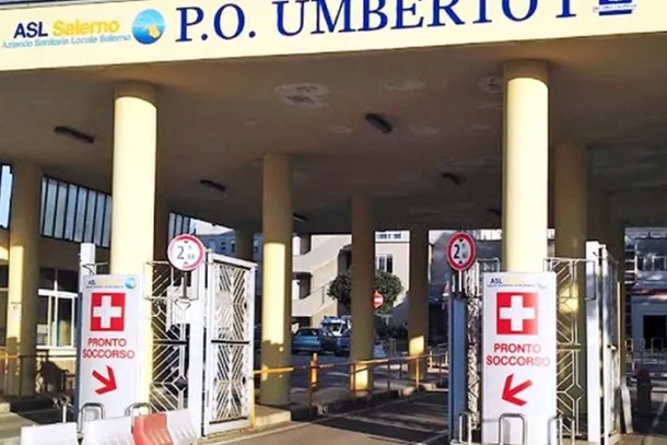 Nocera Inferiore, 48enne di Scafati muore in ospedale dopo sei ore in barella: il gip respinge l'archiviazione e dispone nuove indagini
