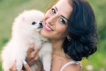 Alessandra Sorrentino, morta dopo aver lottato con una grave malattia: in sua memoria avviata una raccolta fondi per il reparto oncologico del Santobono