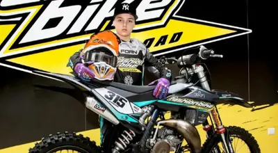 Mercato San Severino festeggia il giovane Alessio D'Amora: a soli 11 anni conquistato il titolo di Campione Regionale di Motocross