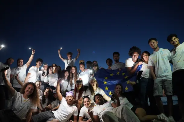 Paestum, 30 giovani da quattro Paesi europei uniti per l'ambiente: concluso il progetto Erasmus+ sulla sostenibilità